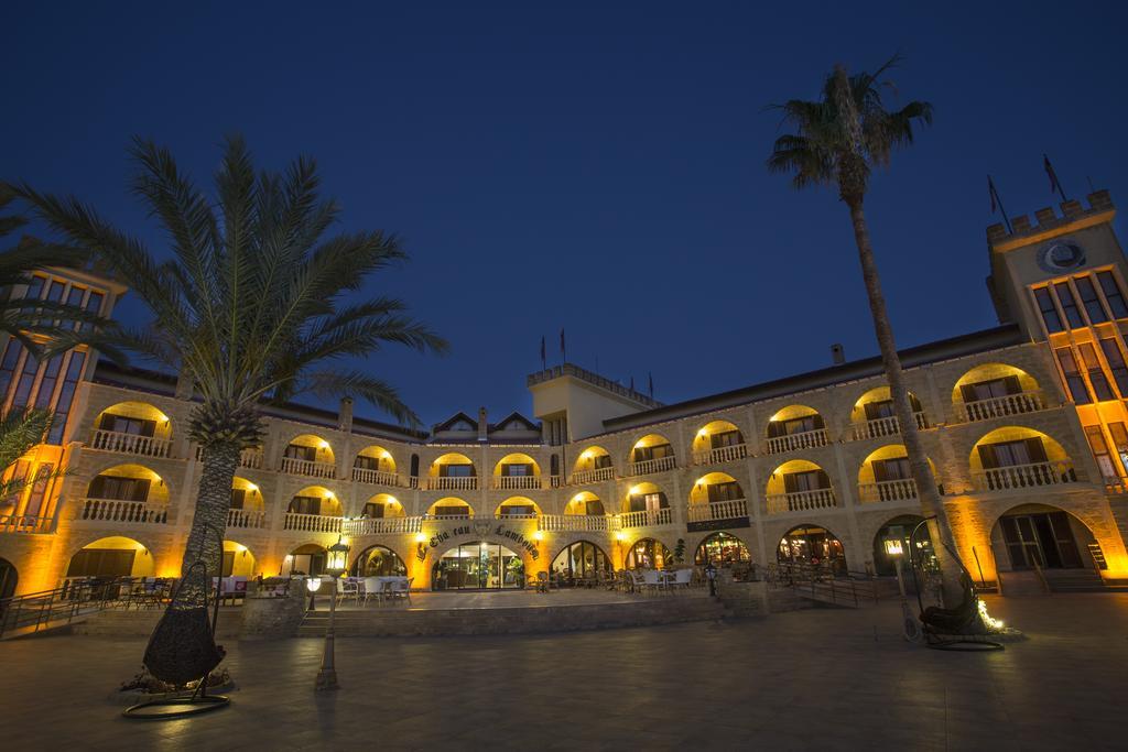 Le Chateau Lambousa ลาปิโทส ภายนอก รูปภาพ